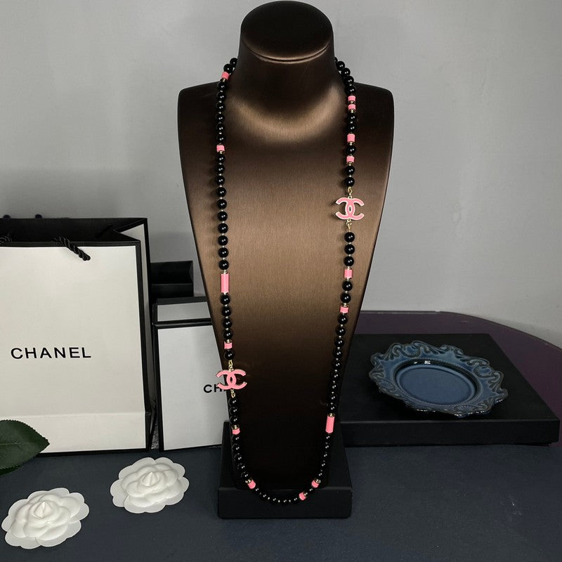 18K CC1 24B Black Pearls Necklace
