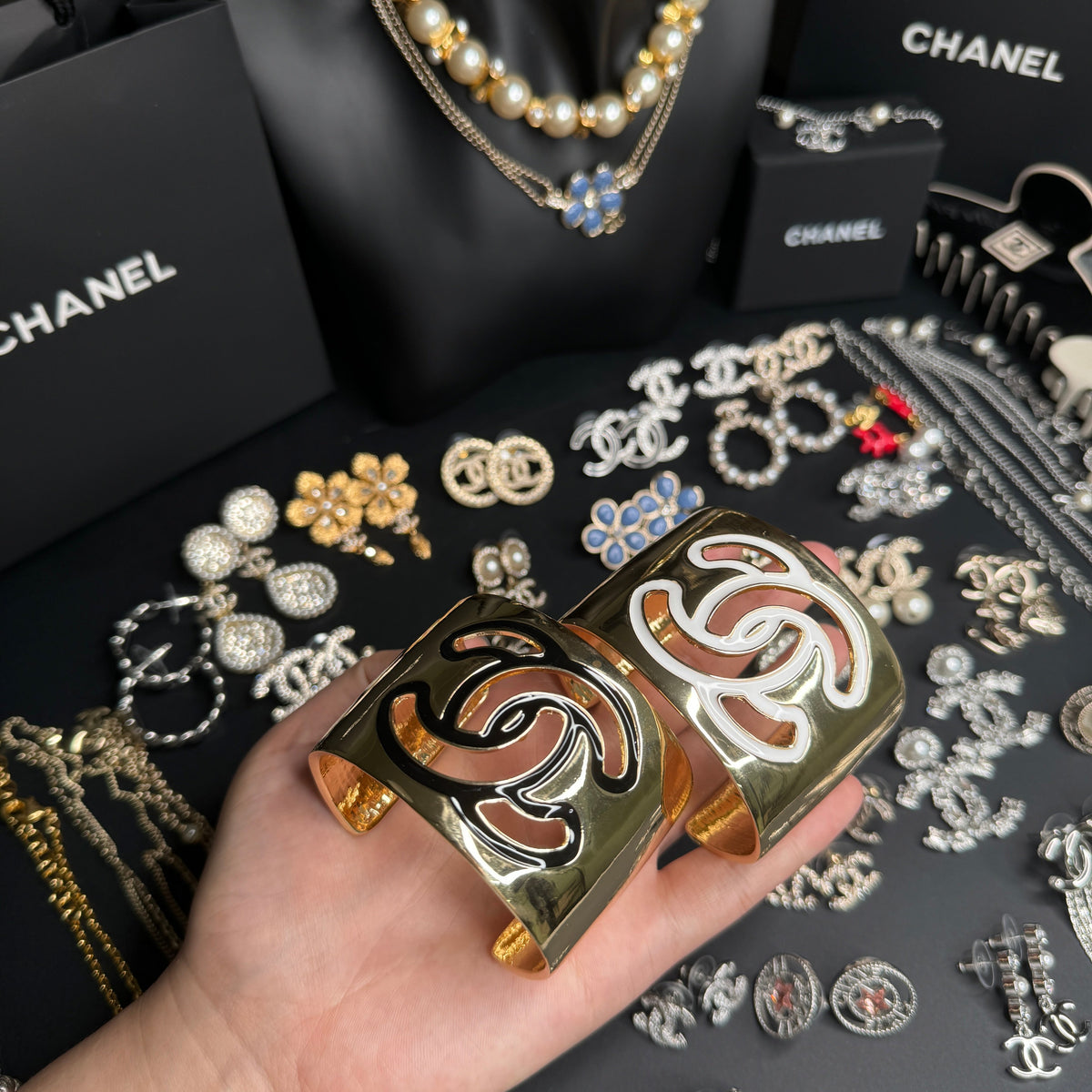 CHANE*L bracelet
