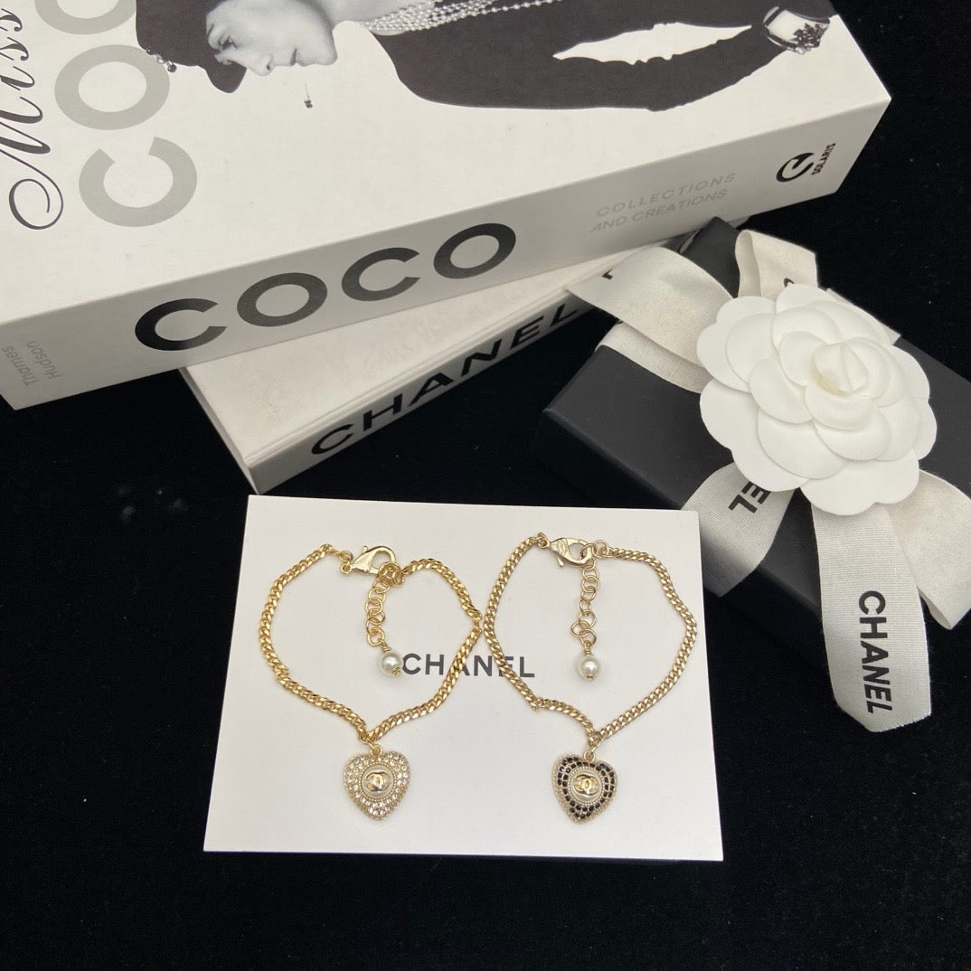18K CC  -Style Elegant Pendant Bracelet for Women, CHANE
