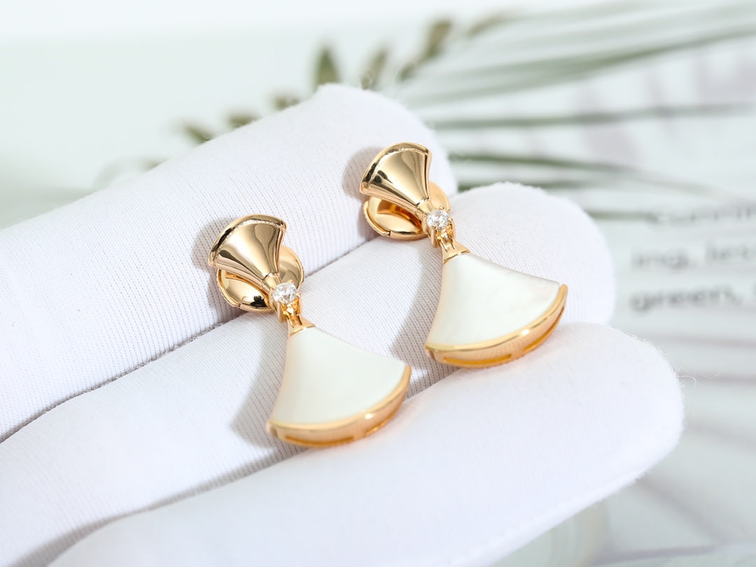[Bulga JEWELRY]DREAM MOP PINK GOLD EARRINGS