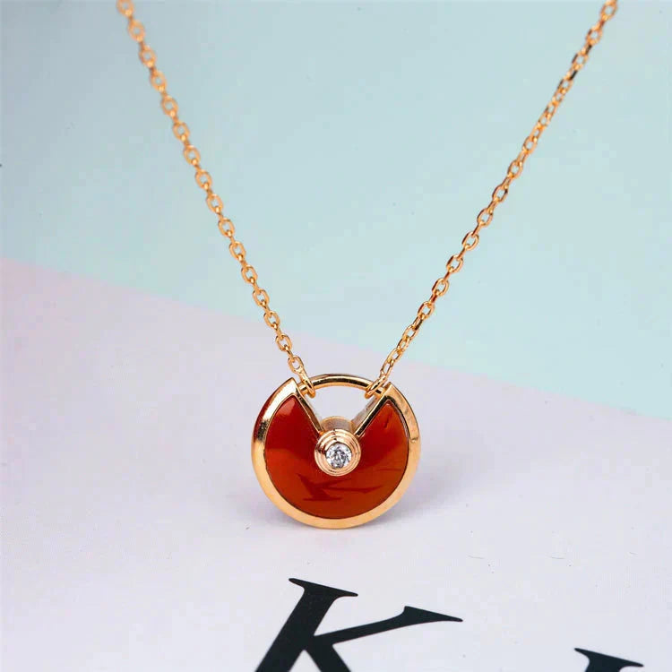 CCjewelry AMULETTE GOLD CARNELIAN ONYX NECKLACE