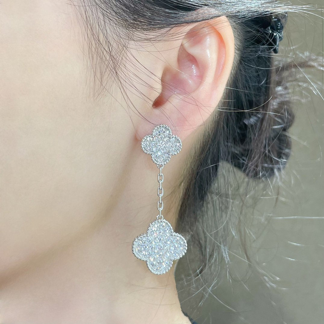 CCjewelry CLOVER 2 MOTIFS DIAMOND PAVED SILVER EARRINGS