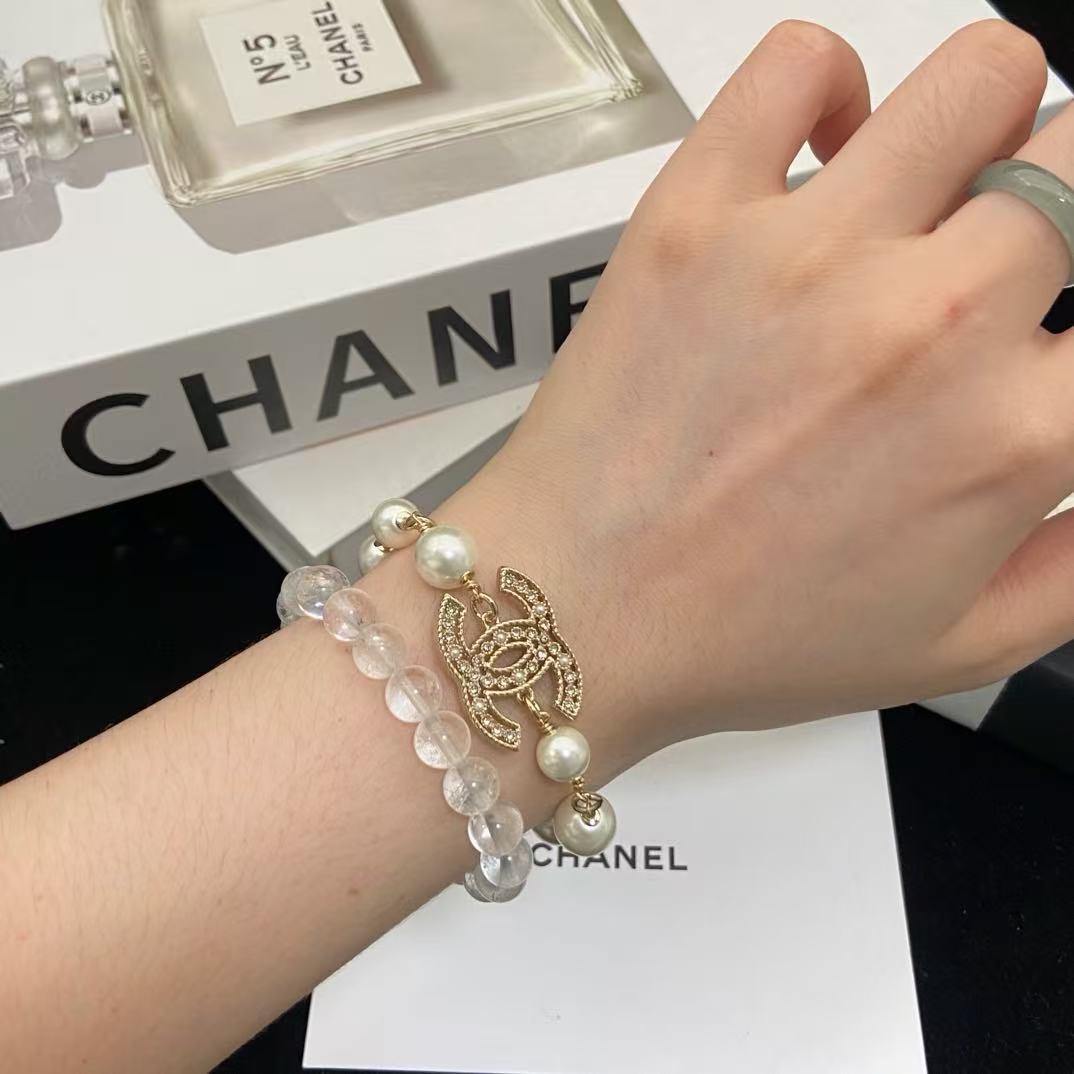 18K CC  -Style Elegant Pendant Bracelet for Women, CHANE