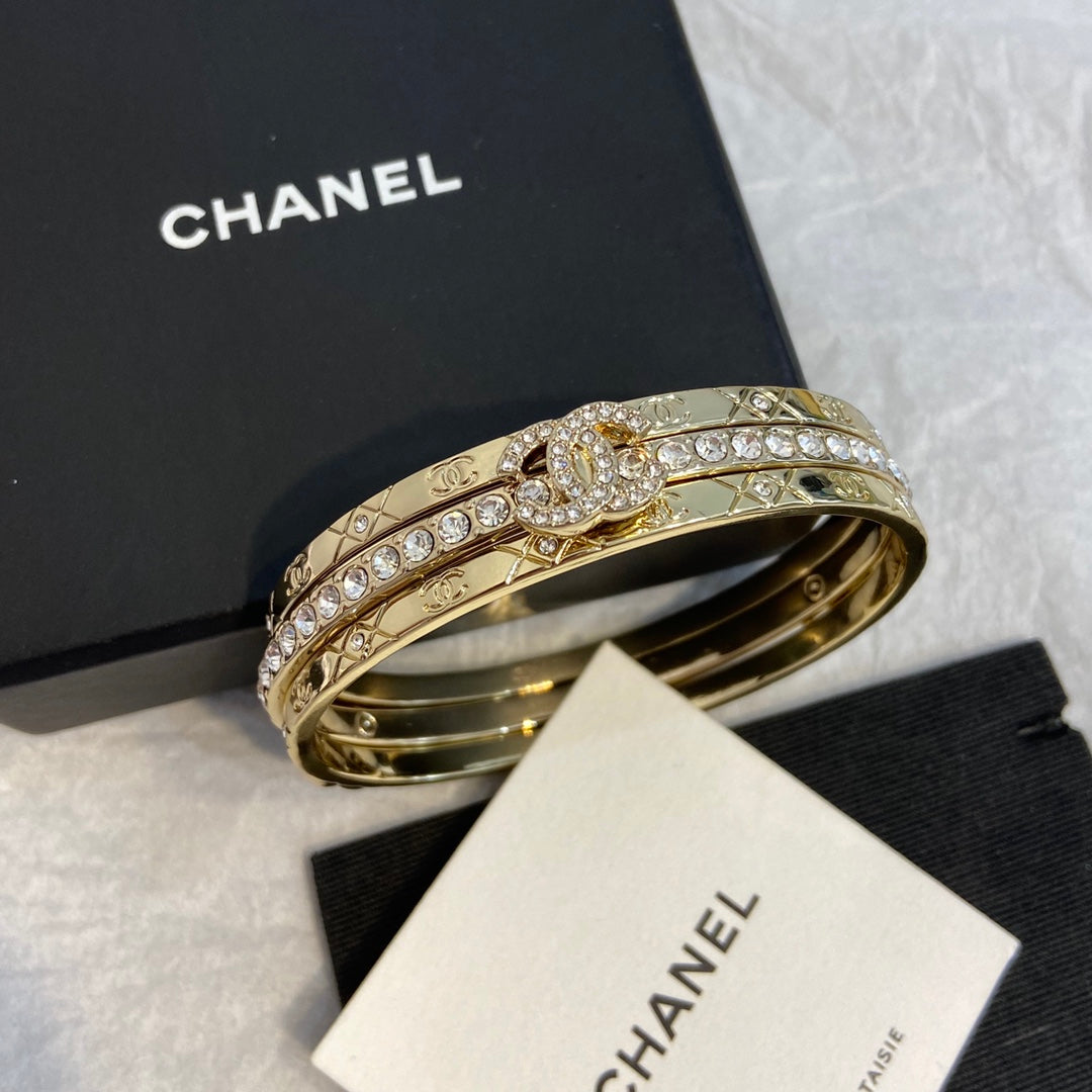 18K CC1 25P Bangle, CHANE