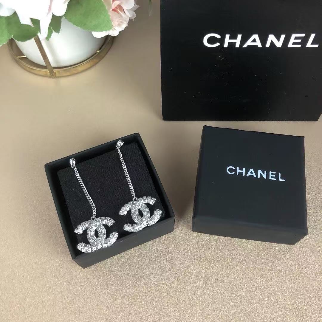 18K CC Black & White Diamond Gold Earrings, CHANE