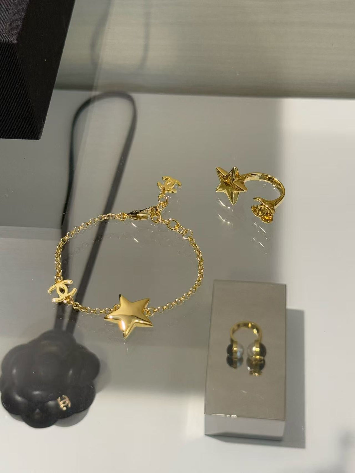 18K CC  -Style Elegant Pendant Bracelet for Women, CHANE