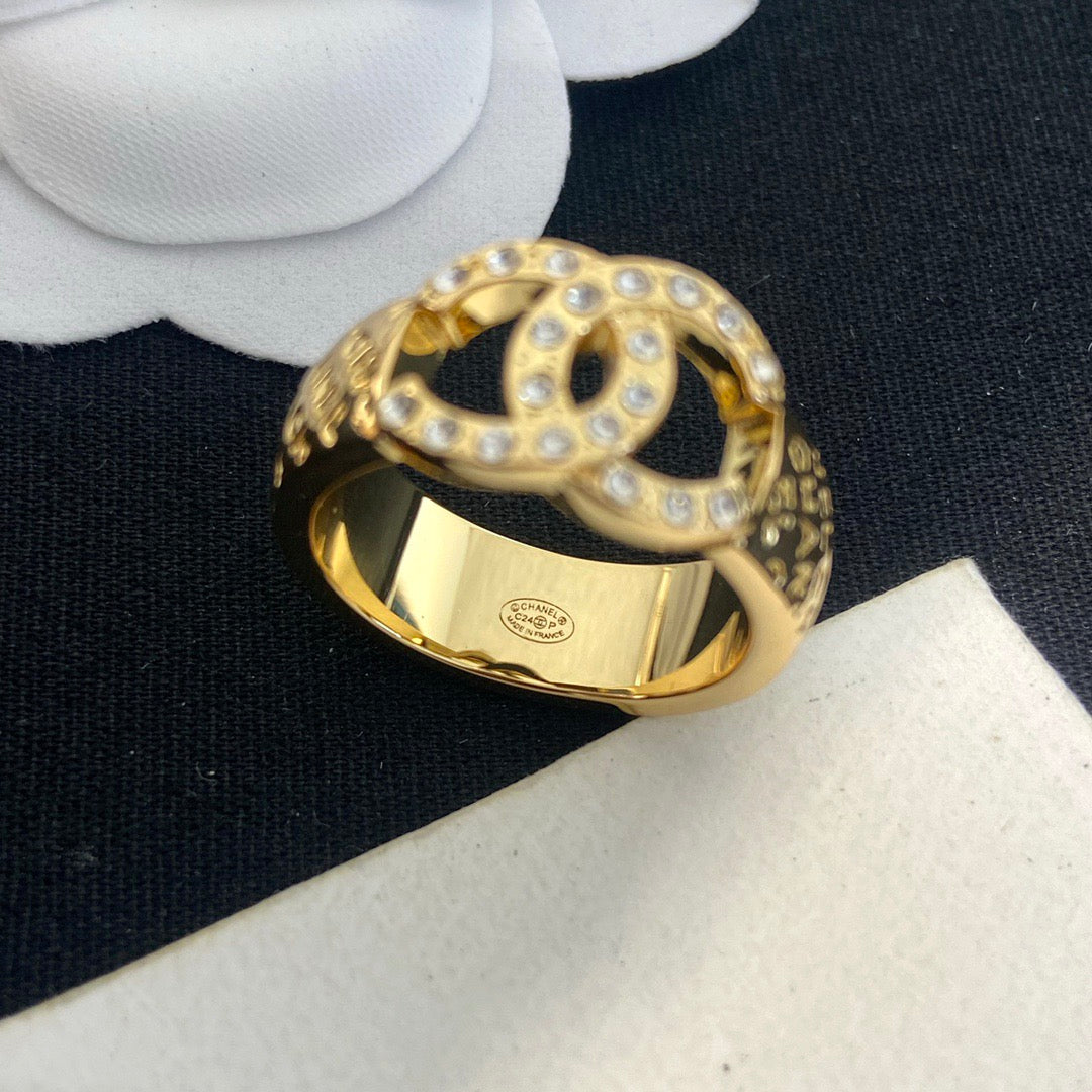 18K CC1 Gold Ring, CHANE