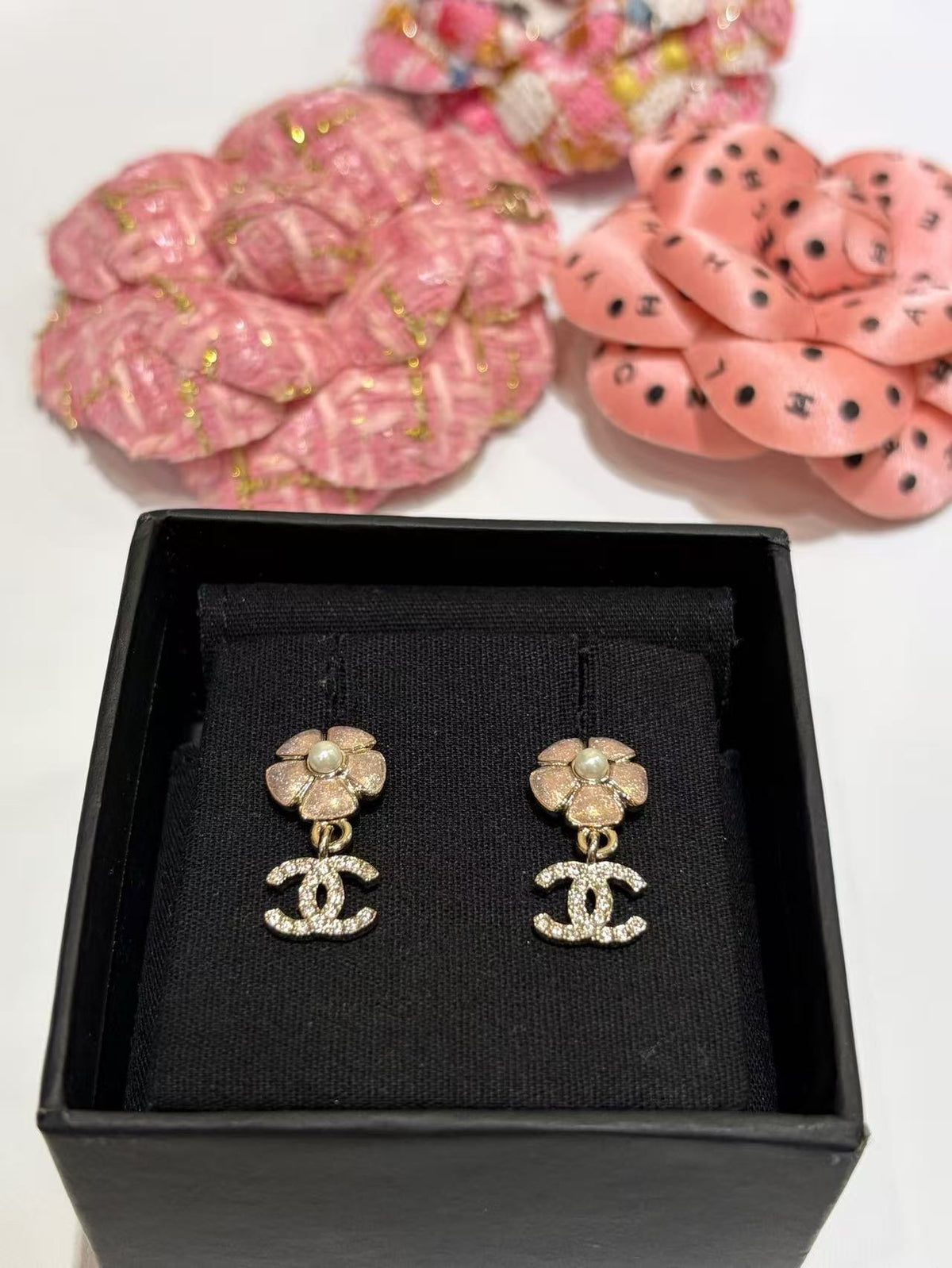 18K CC Black & White Diamond Gold Earrings, CHANE