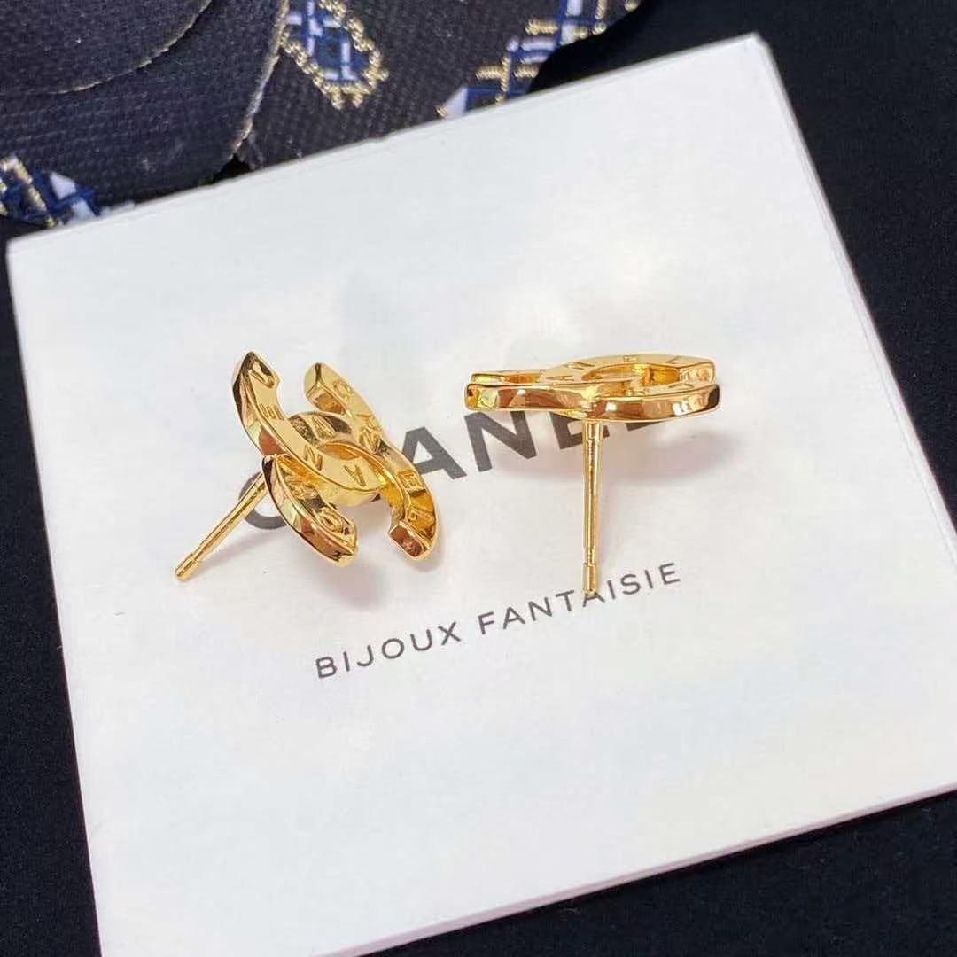 18K CC Black & White Diamond Gold Earrings, CHANE