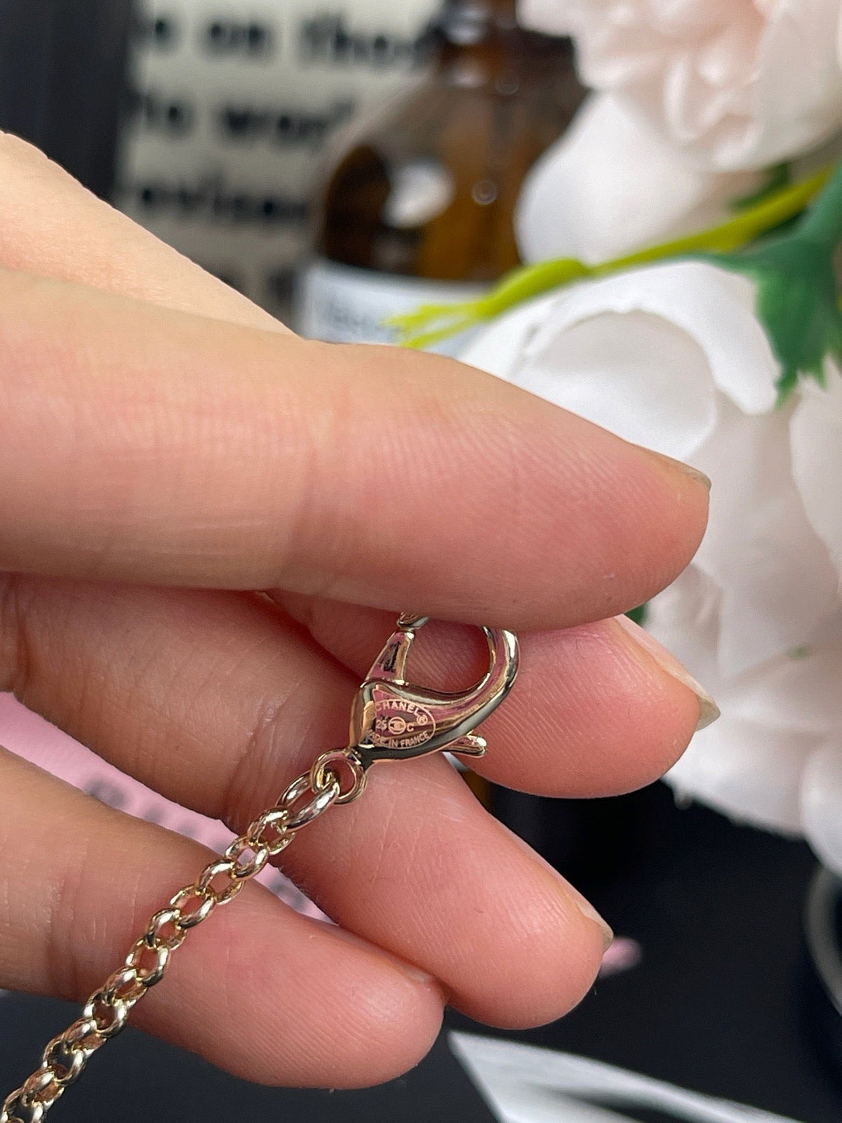 18K CC  -Style Elegant Pendant Bracelet for Women, CHANE
