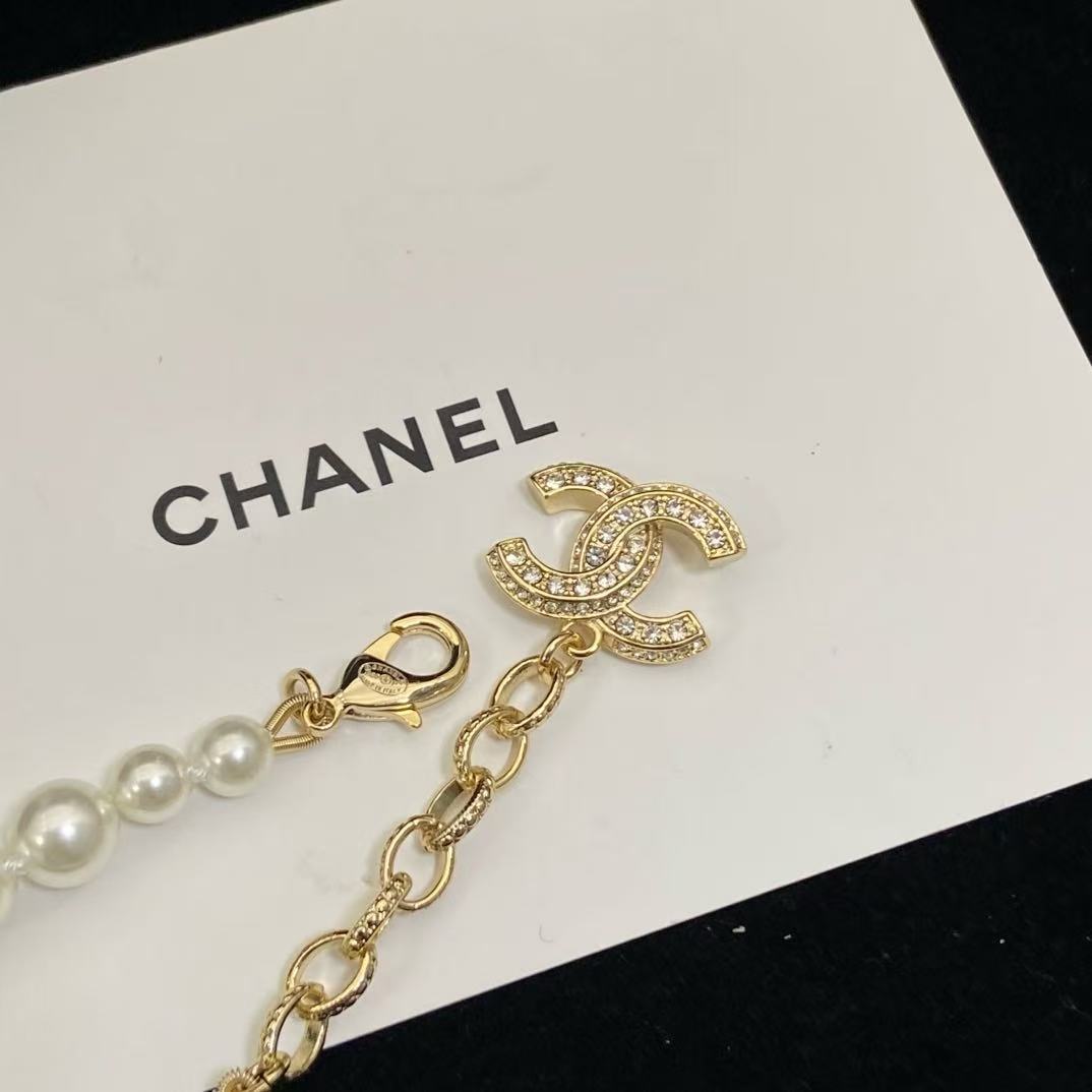 18K CC  -Style Elegant Pendant Bracelet for Women, CHANE