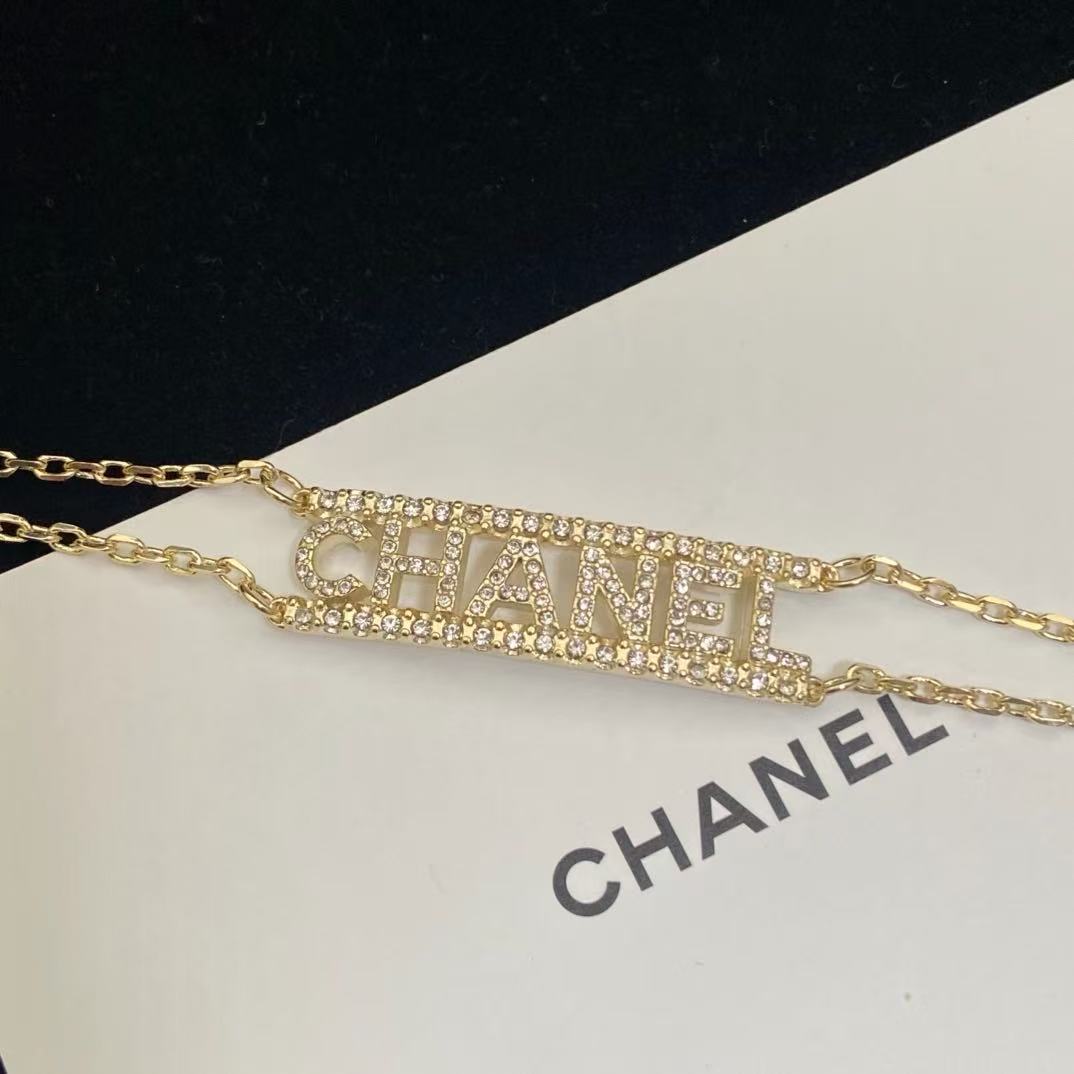 18K CC  -Style Elegant Pendant Bracelet for Women, CHANE