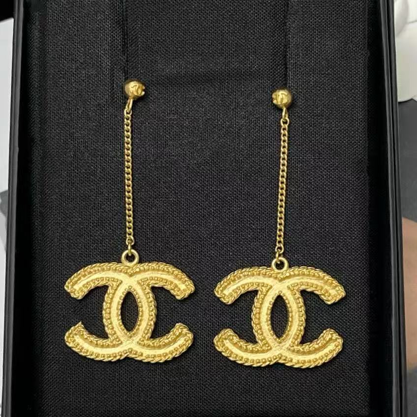 18K CC Black & White Diamond Gold Earrings, CHANE