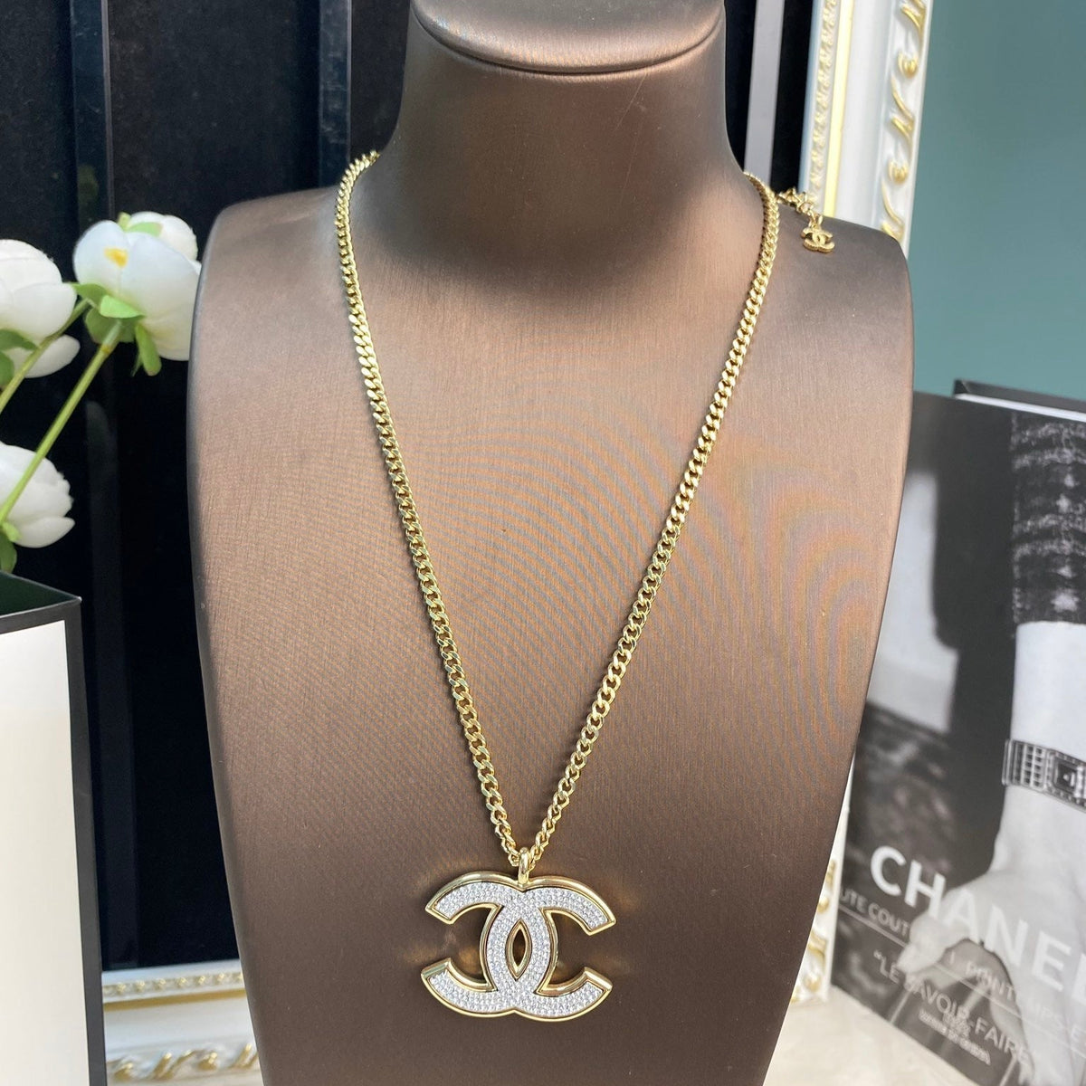 18K CC1 Diamond Gold Necklace, CHANE