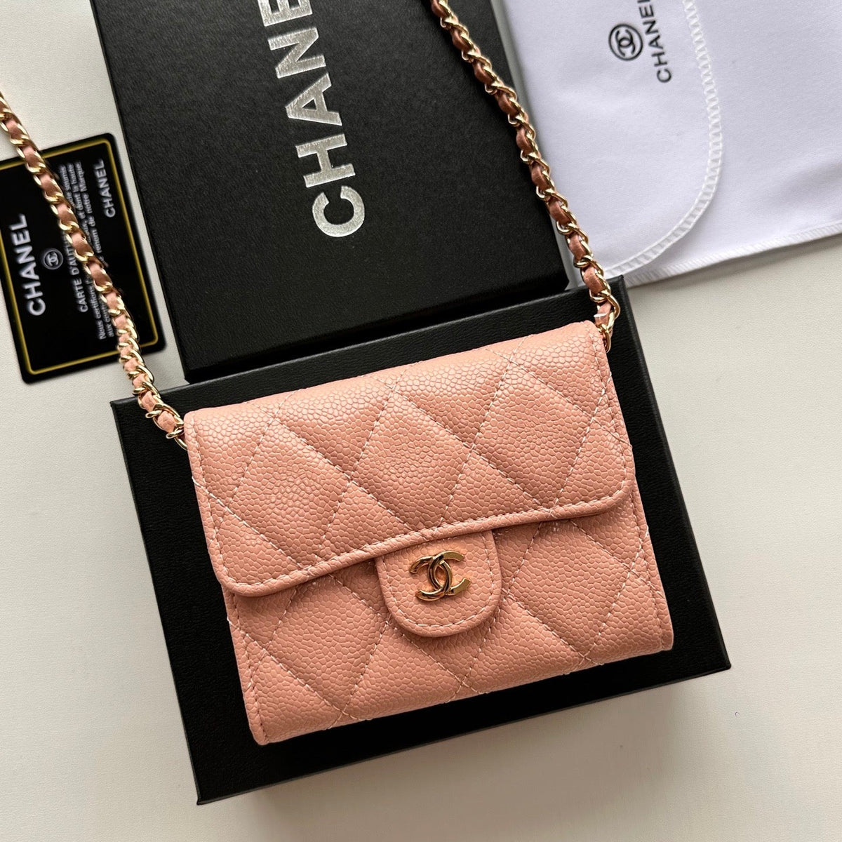 18K CC1 Chain Wallet, CHANE