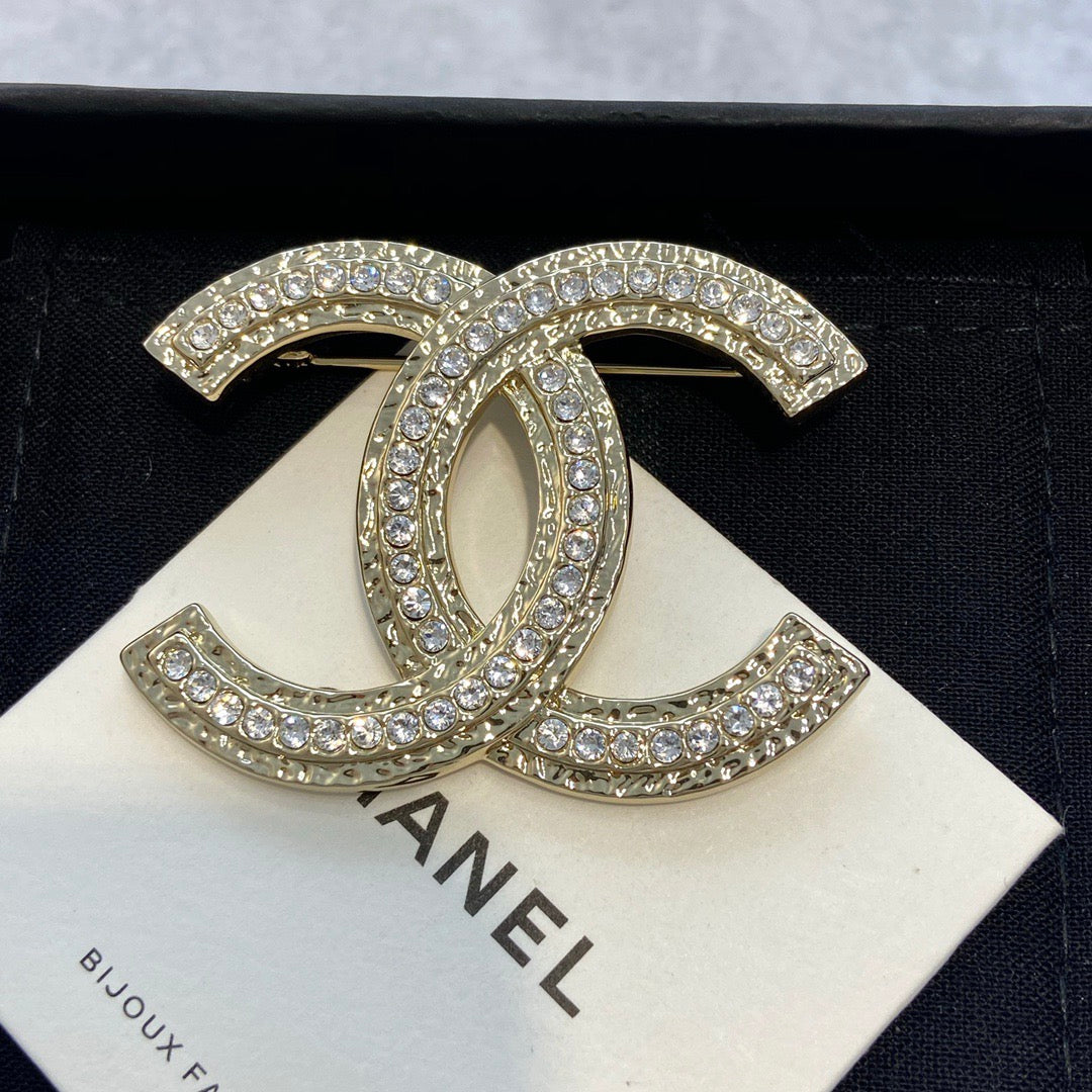 18K CC1 Diamond Brooch necklace, CHANE