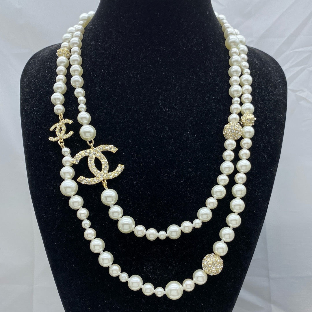 18K CC1 Pearl Sweater Chain, CHANE