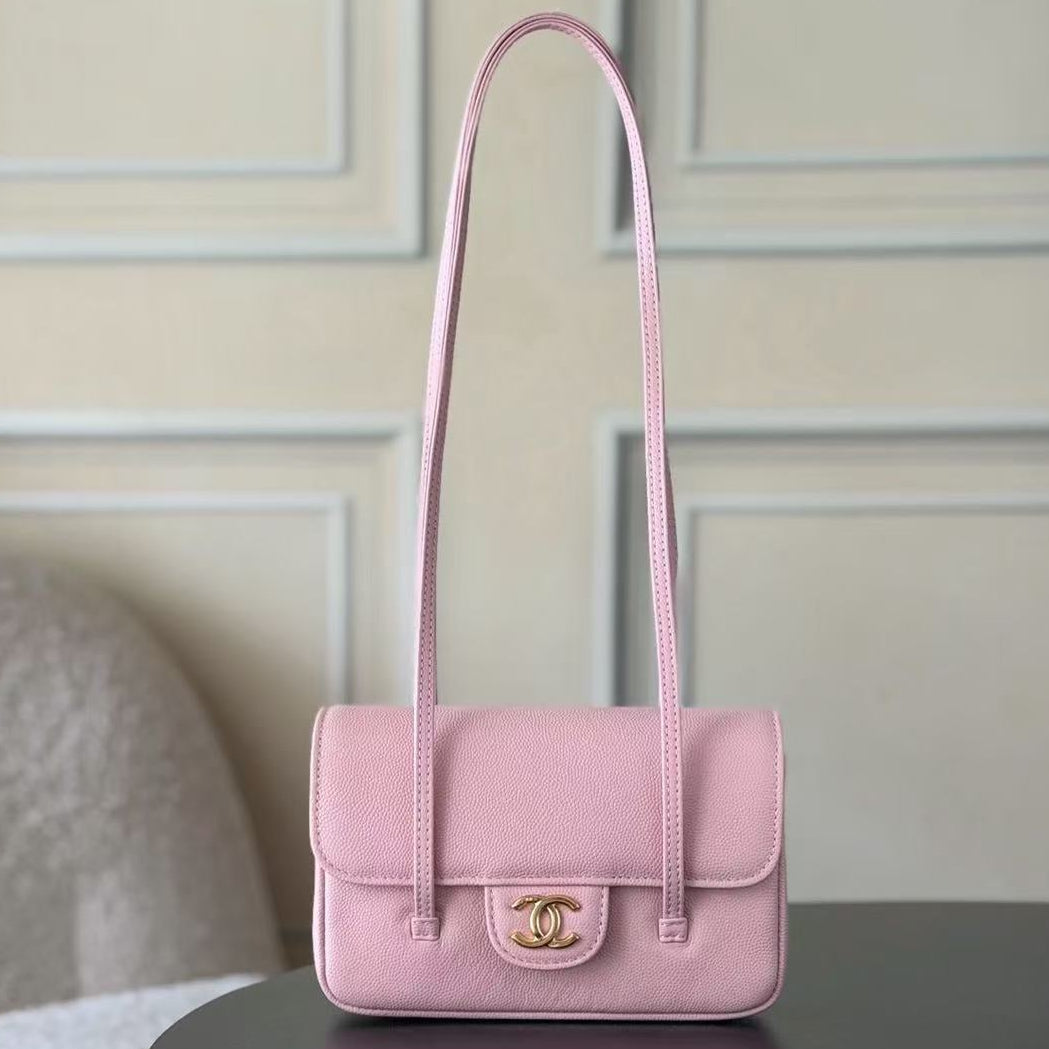 CC BAG  26 Shoulder Bag 17 Caviar Leather