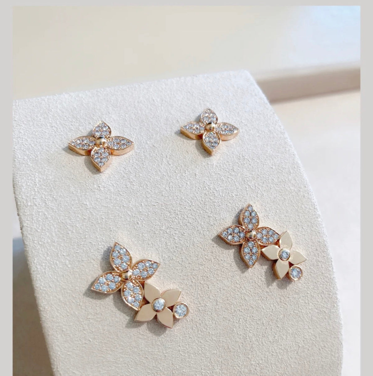 CCjewelry STAR BLOSSOM STUD EARRINGS PINK GOLD DIAMONDS L.V