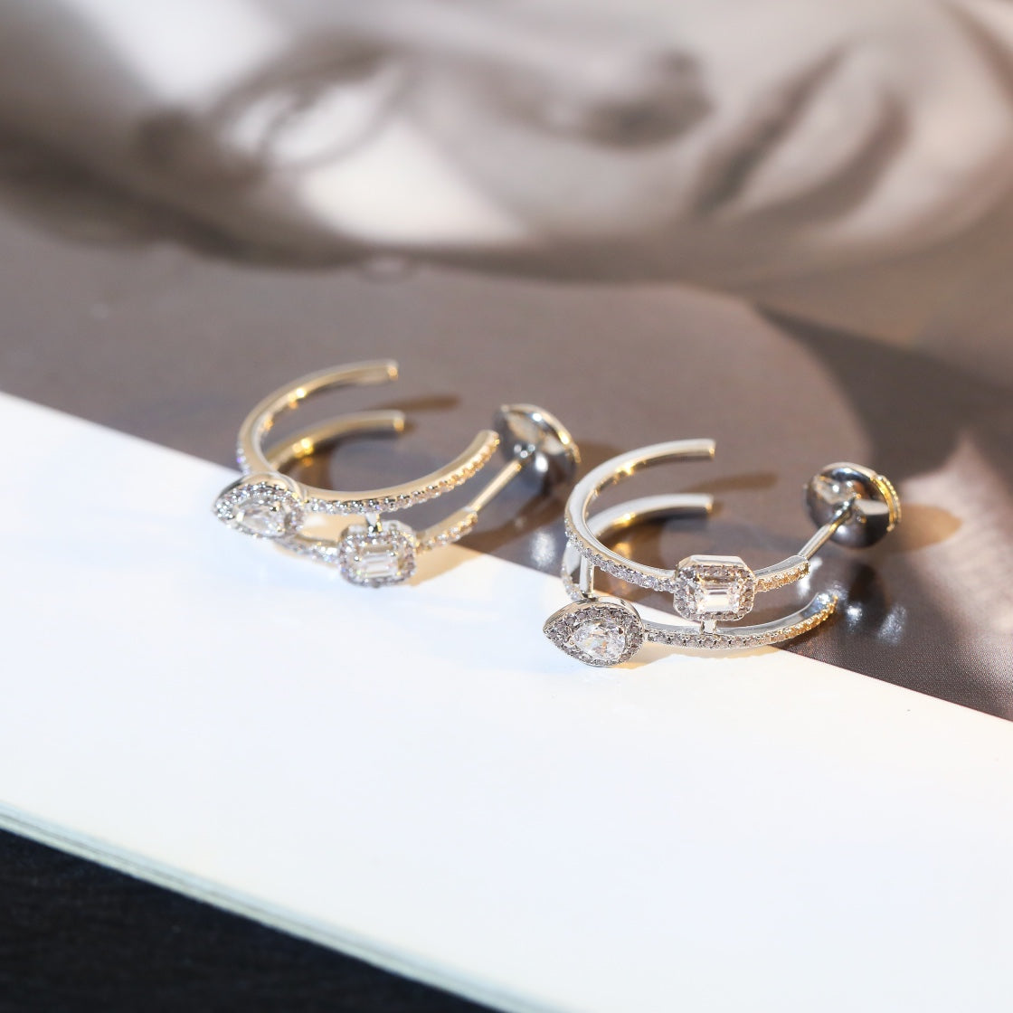 [CC ]CREOLES MY TWIN 2 RANGS SILVER DIAMOND EARRINGS MESSIKA