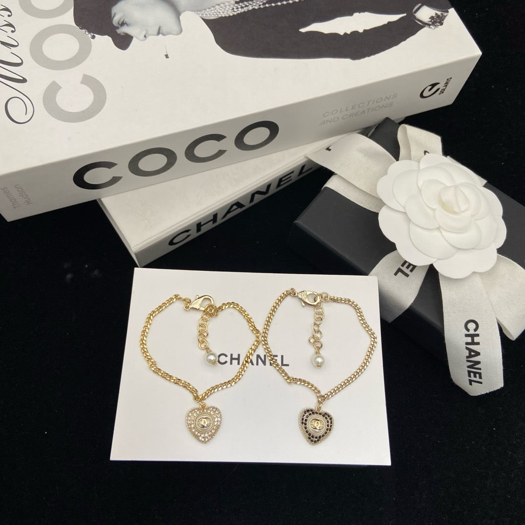 18K CC  -Style Elegant Pendant Bracelet for Women, CHANE