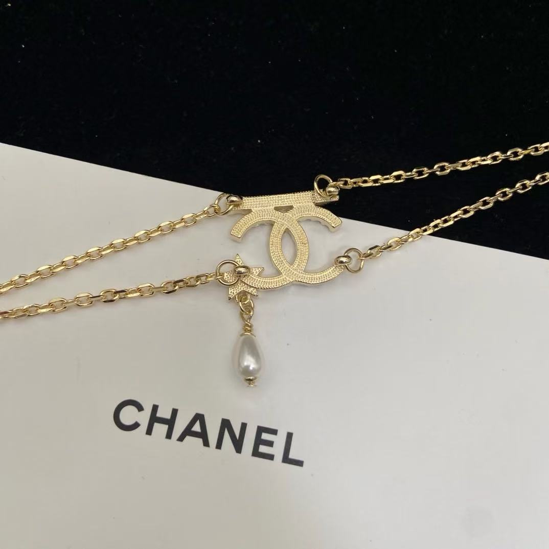 18K CC  -Style Elegant Pendant Bracelet for Women, CHANE