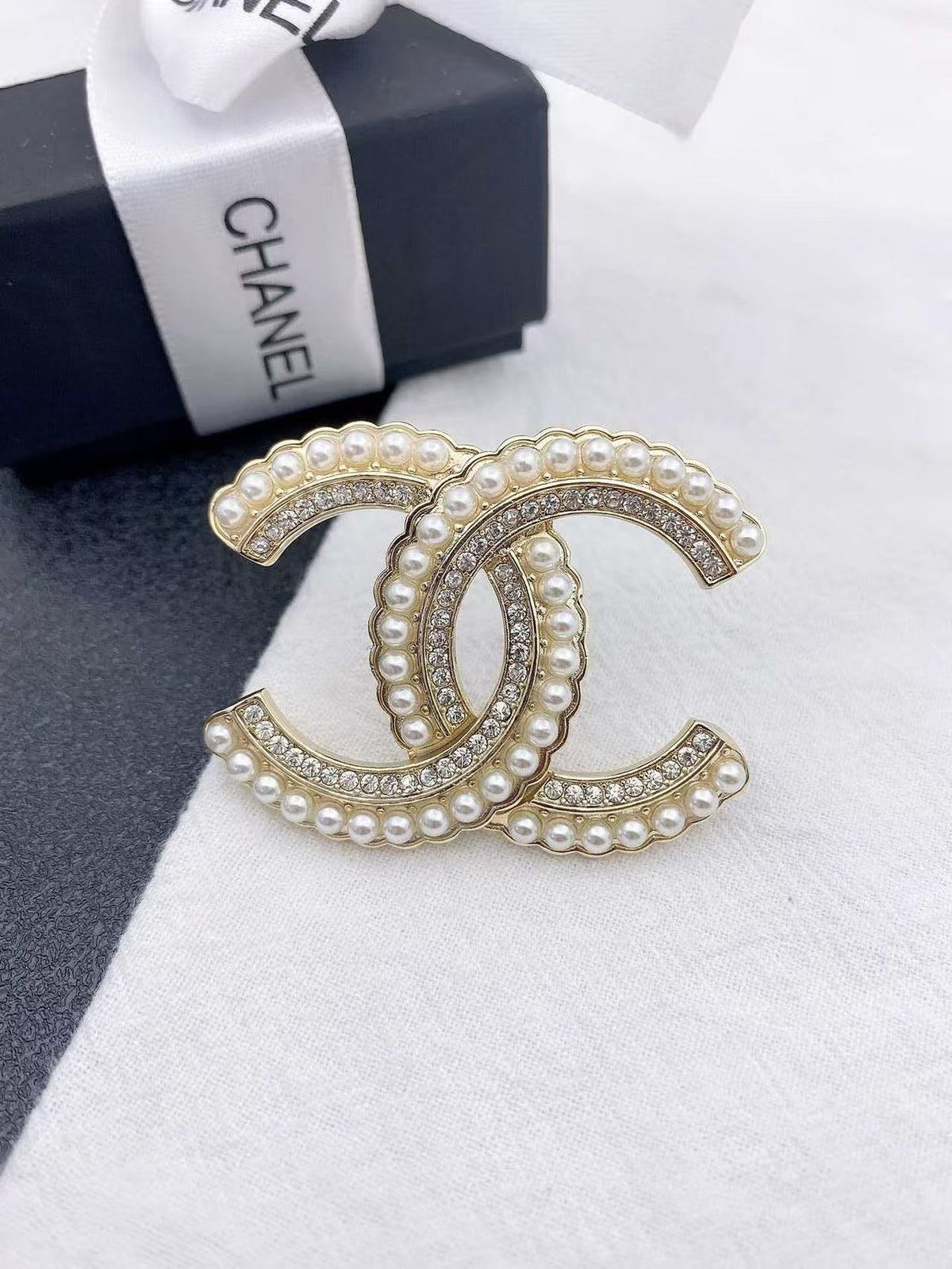 18K CC Black & White Diamond Gold Earrings, CHANE