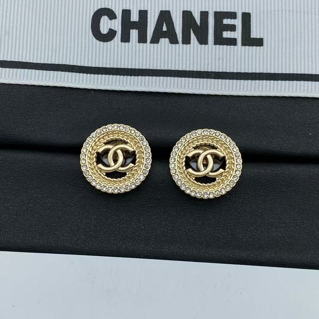 18K CC Black & White Diamond Gold Earrings, CHANE