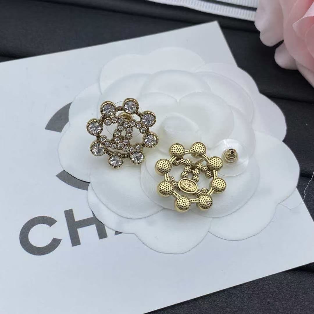 18K CC Black & White Diamond Gold Earrings, CHANE