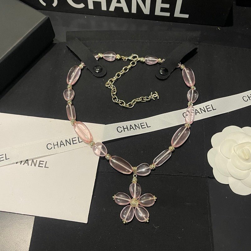18K  CC1 26C Pink Crystal Flower Necklace