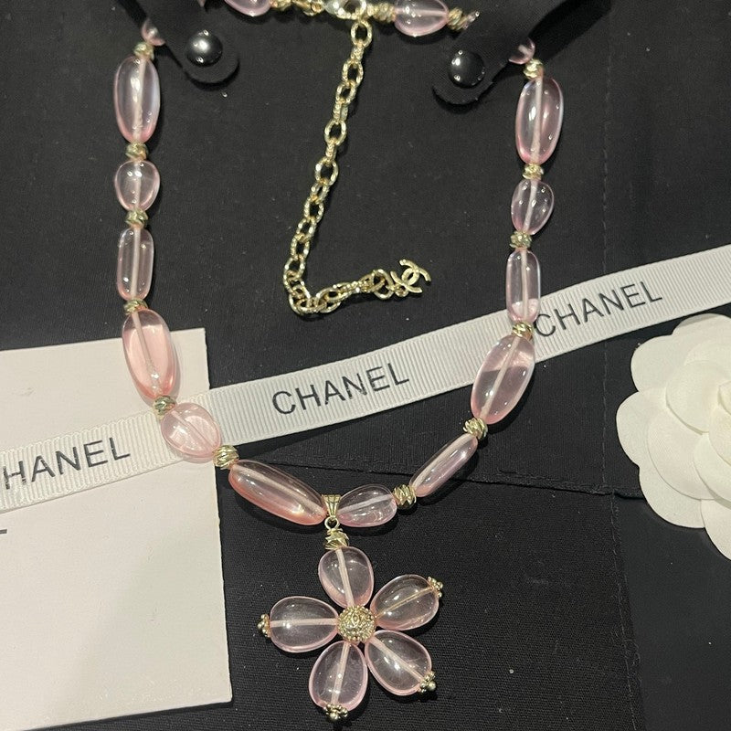 18K  CC1 26C Pink Crystal Flower Necklace