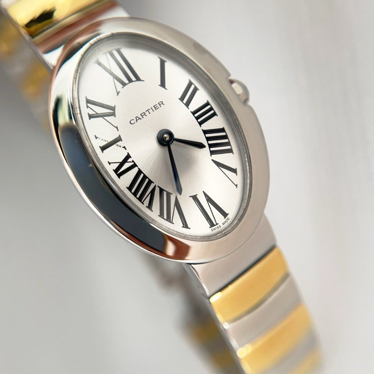 Baignoire 23mm Two-Tone Yellow GoldCARTI WATCH