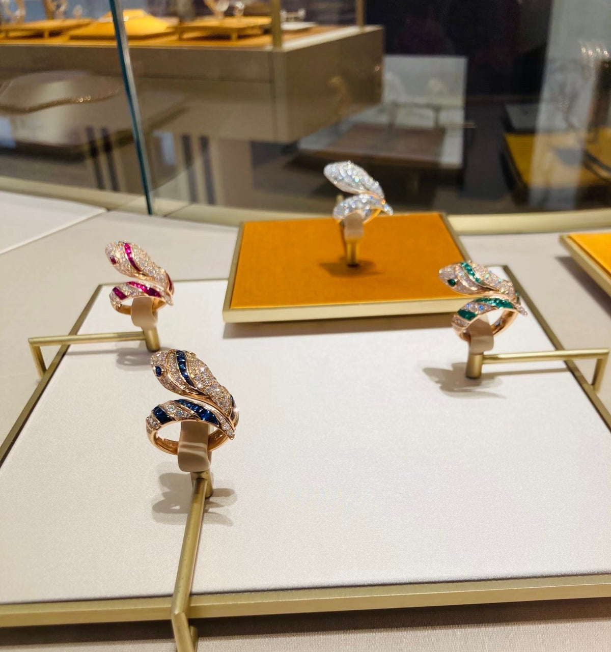 [BV JEWELRY]BRAND NEW LUXURY GREEN SNAKE RING