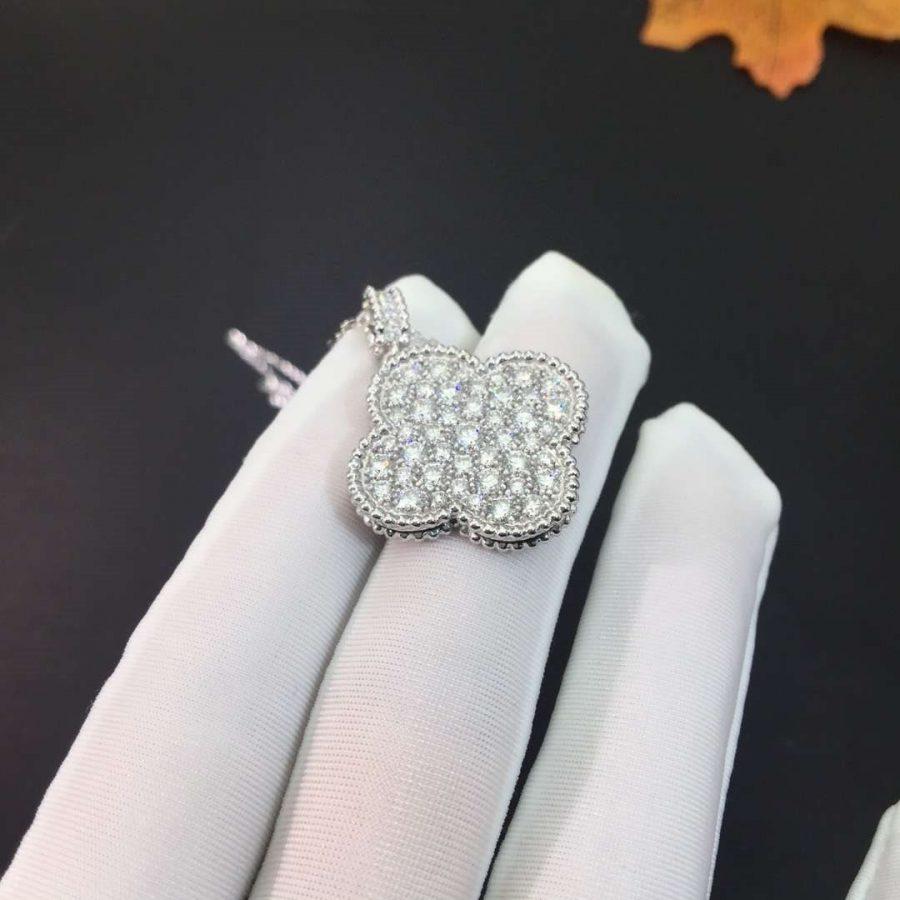CCjewelry CLOVER 25MM SILVER FULL DIAMOND BIG CLOVER NECKLACE